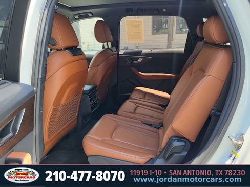 Used 2025 Audi Q7 3.0T Prestige w/ Prestige Package AWD/4WD image 16