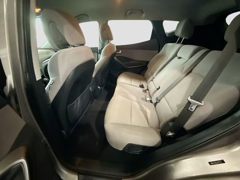 Used 2018 Hyundai Santa Fe Sport image 23