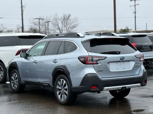 Used 2024 Subaru Outback Touring image 46