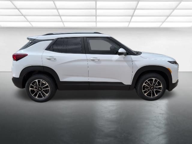 New 2026 Chevrolet TrailBlazer LT w/ Convenience Package FWD image 30