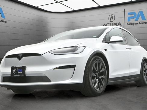 Used 2023 Tesla Model X image 50