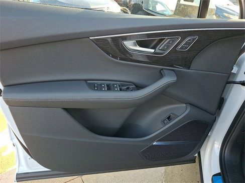 New 2026 Audi Q7 3.0T Premium Plus image 8