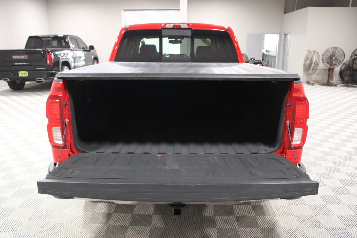 Used 2016 Chevrolet Silverado 1500 LTZ w/ Sport Package AWD/4WD image 13