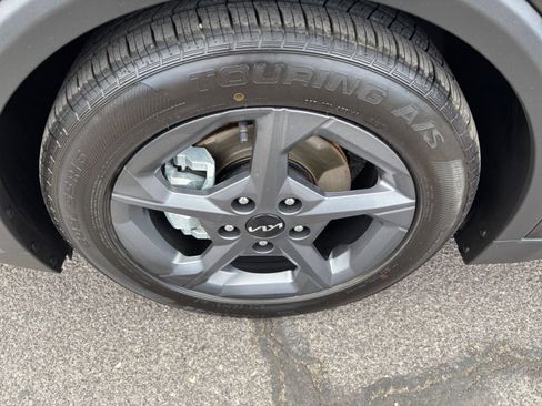 Used 2025 Kia K4 FWD image 29