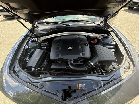 Used 2011 Chevrolet Camaro LT RWD image 23
