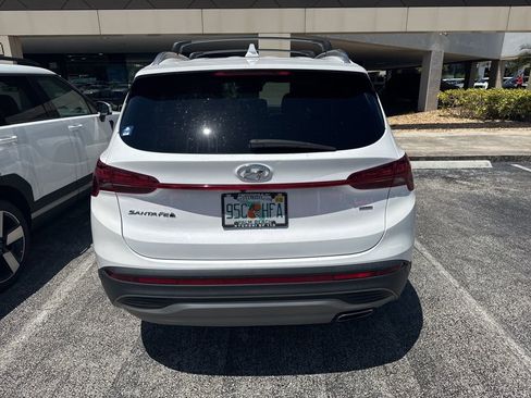 Used 2023 Hyundai Santa Fe SEL image 8