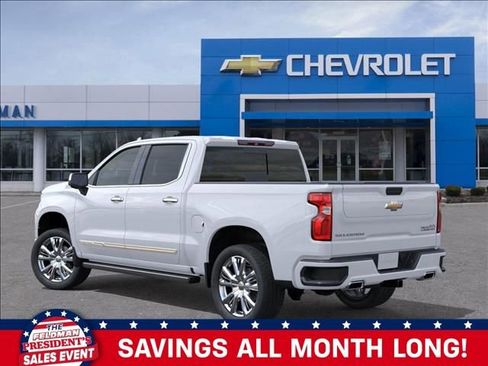 New 2026 Chevrolet Silverado 1500 High Country w/ High Country Premium Package image 3