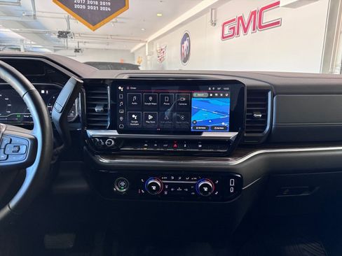 Certified 2023 GMC Sierra 1500 Elevation image 24