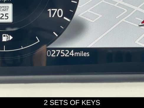 Used 2023 Land Rover Range Rover Velar S AWD/4WD image 11