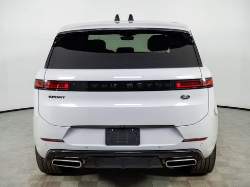 Used 2023 Land Rover Range Rover Sport SE Dynamic image 28