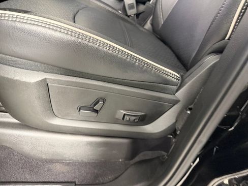 Certified 2026 RAM 2500 Laramie AWD/4WD image 25