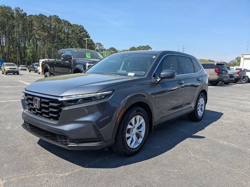 Used 2024 Honda CR-V LX image 8