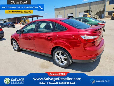 Used 2012 Ford Focus SE FWD image 3