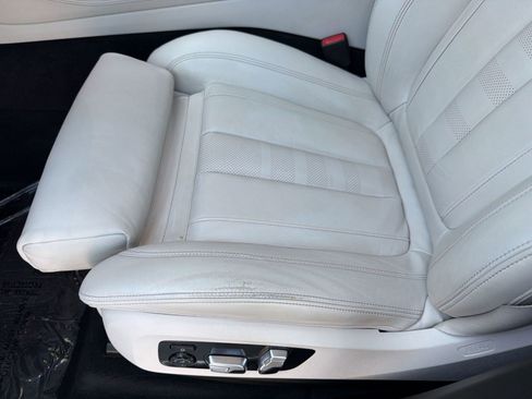 Used 2020 BMW X5 sDrive40i w/ Premium Package RWD image 14