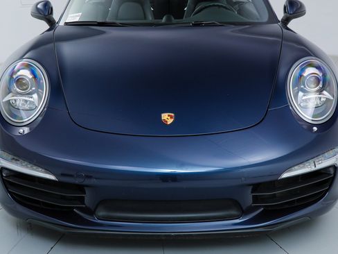 Used 2016 Porsche 911 Carrera S image 18