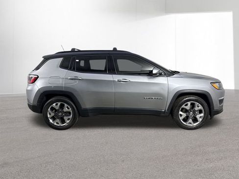 Used 2020 Jeep Compass Limited image 35