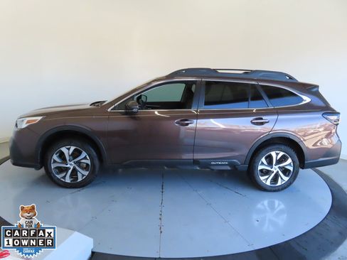 Used 2022 Subaru Outback Limited image 7