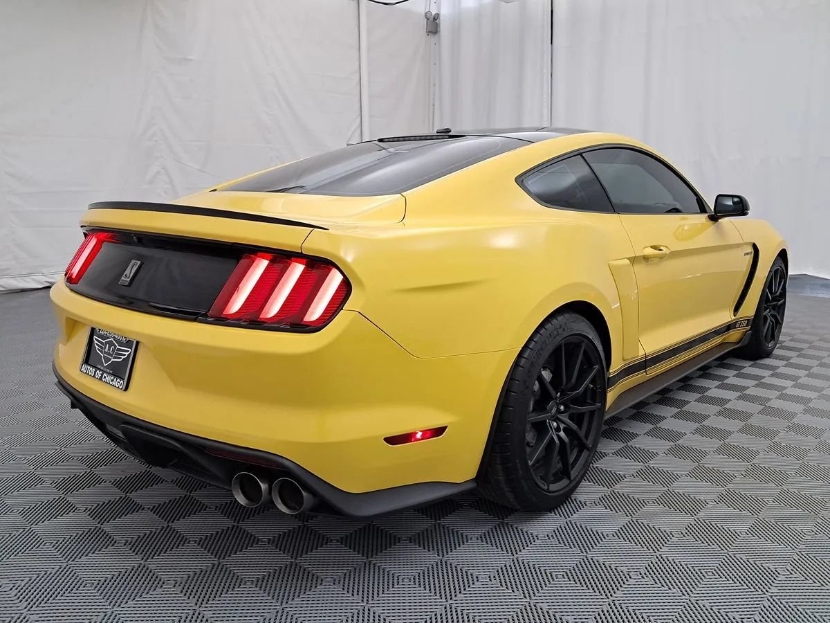 Used 2016 Ford Mustang Shelby GT350 w/ Technology Package RWD image 3