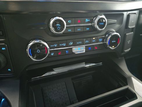 Used 2025 Ford F250 Lariat w/ Lariat Ultimate Package image 25