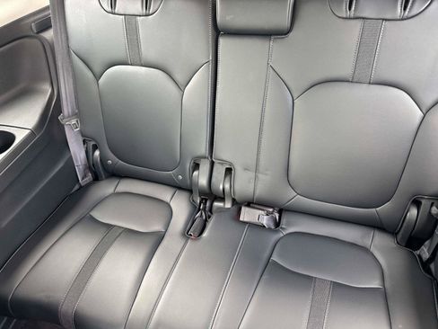 Certified 2023 Honda Pilot EX-L image 15