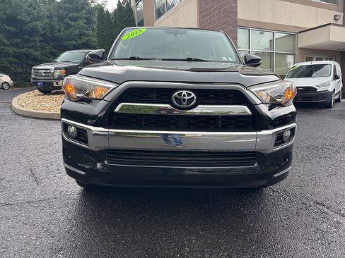 Used 2018 Toyota 4Runner Limited AWD/4WD image 16