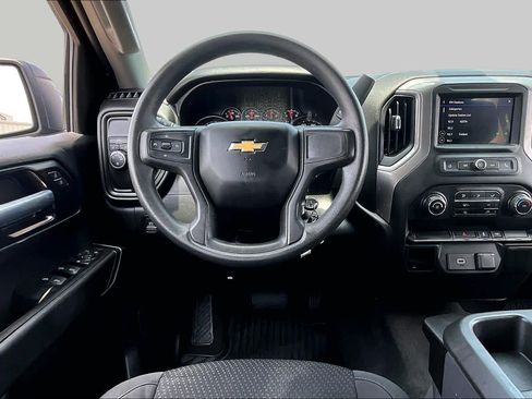 Used 2020 Chevrolet Silverado 1500 Custom w/ Infotainment Package RWD image 6