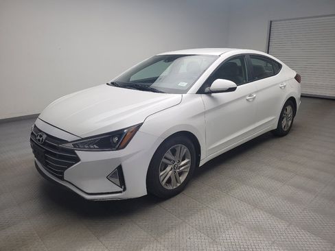 Used 2019 Hyundai Elantra SEL FWD image 2