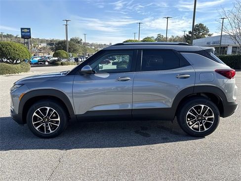 Used 2026 Chevrolet TrailBlazer LT w/ Convenience Package image 6