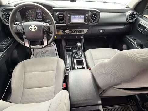 Used 2019 Toyota Tacoma SR w/ SR Convenience Package AWD/4WD image 28