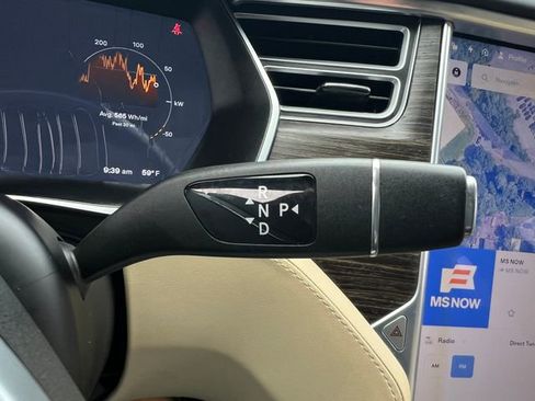 Used 2016 Tesla Model S 70 image 18