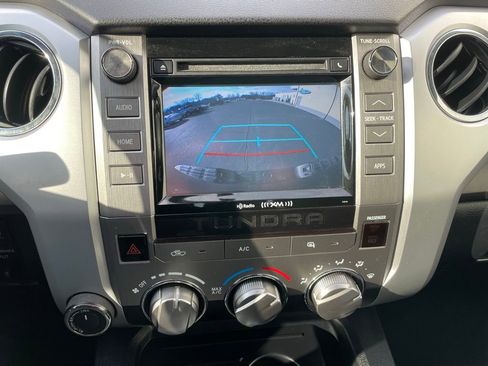 Used 2016 Toyota Tundra SR5 image 17