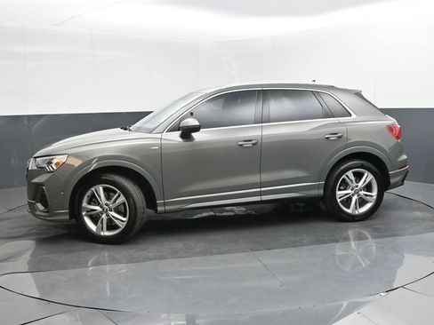 Used 2020 Audi Q3 2.0T Prestige image 2