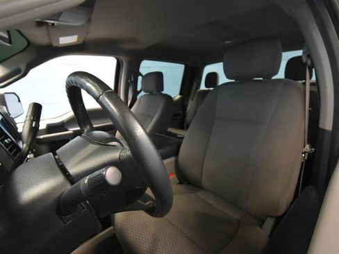 Used 2020 Ford F150 XLT w/ Equipment Group 302A Luxury AWD/4WD image 25