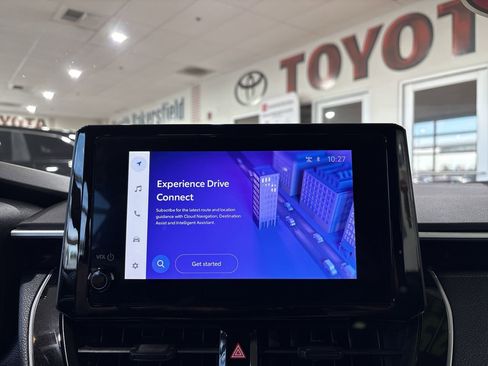 Certified 2025 Toyota Corolla SE image 19