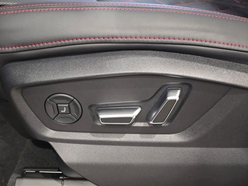 New 2026 Audi SQ8 Prestige image 25