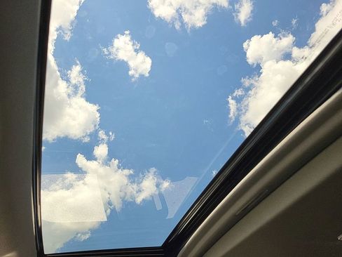 New 2025 GMC Sierra 2500 Denali w/ Denali Reserve Package image 16