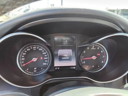 Used 2018 Mercedes-Benz GLC 300 4MATIC image 13