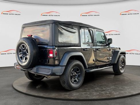 Used 2020 Jeep Wrangler Unlimited Sport image 8