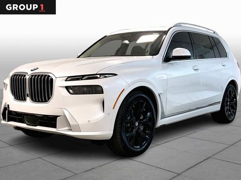 New 2026 BMW X7 xDrive40i image 1