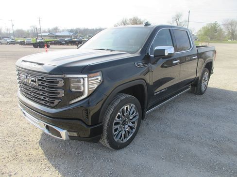 New 2026 GMC Sierra 1500 Denali Ultimate AWD/4WD image 11