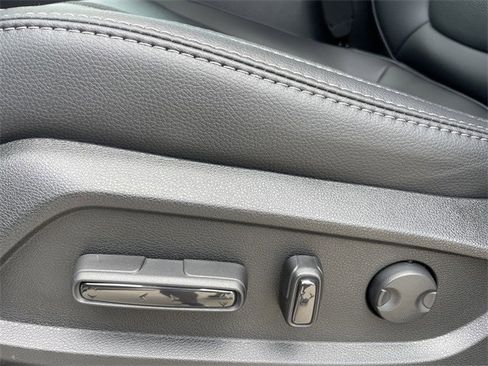 New 2025 Honda Pilot Touring image 26