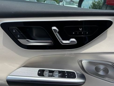 New 2026 Mercedes-Benz GLC 300 4MATIC image 32
