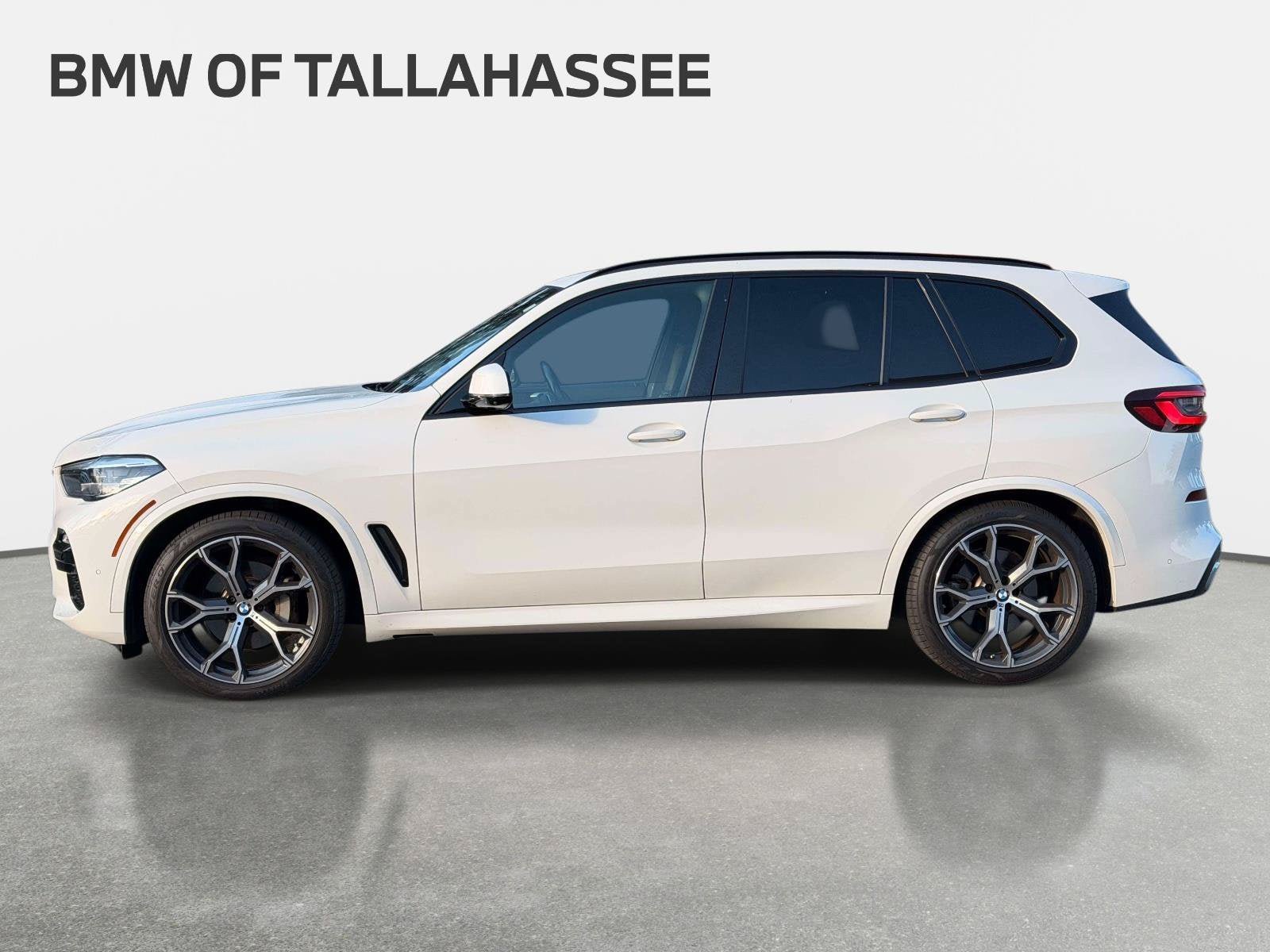 Used 2021 BMW X5 sDrive40i w/ M Sport Package RWD image 9