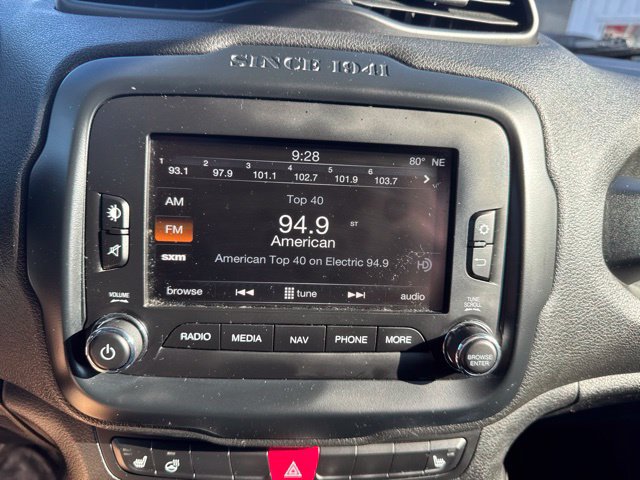 Used 2016 Jeep Renegade Limited AWD/4WD image 16