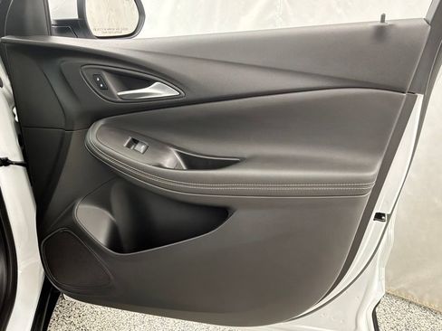 Used 2024 Buick Encore GX Preferred w/ Advanced Technology Package FWD image 32