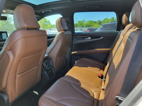 Certified 2022 Lincoln Nautilus Reserve w/ Equipment Group 201A AWD/4WD image 21