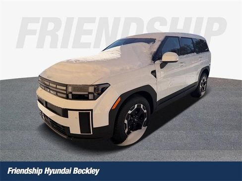 New 2026 Hyundai Santa Fe SE image 1