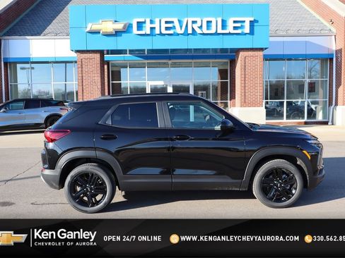 New 2026 Chevrolet TrailBlazer LT w/ Convenience Package image 1