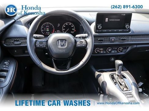 Used 2025 Honda HR-V Sport image 12