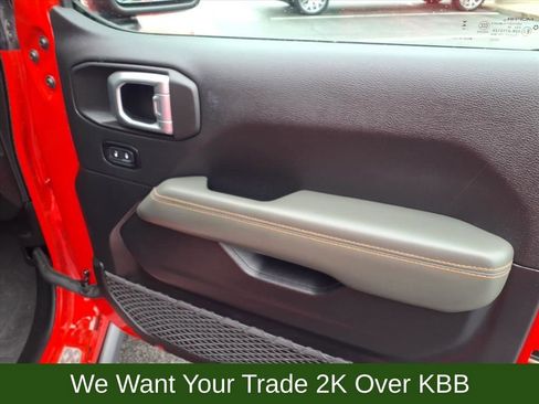 Used 2024 Jeep Gladiator Mojave image 29